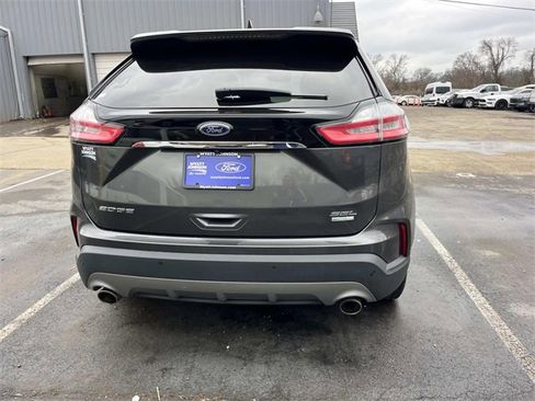 Used 2019 Ford Edge SEL w/ Equipment Group 201A image 4