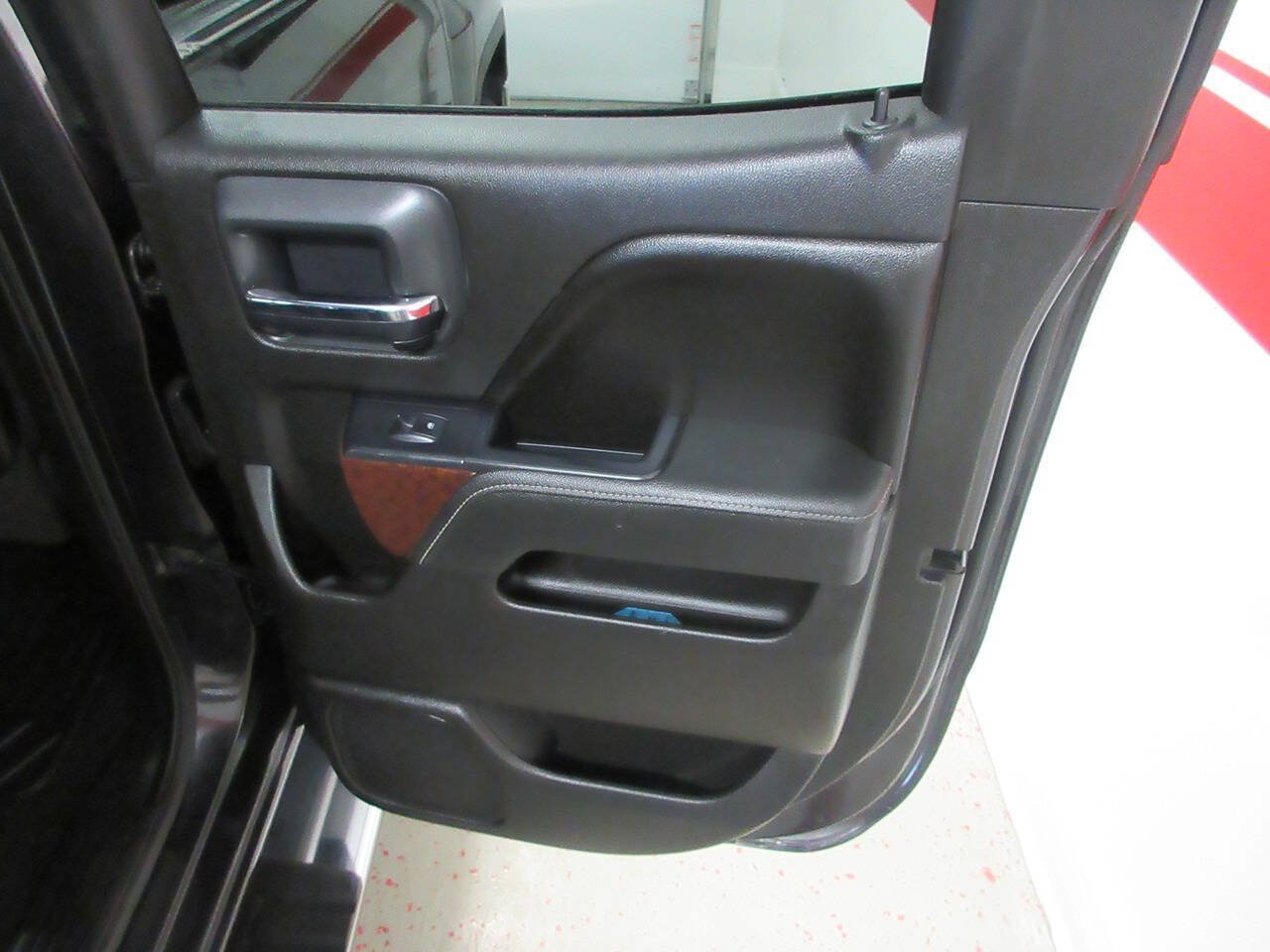 Used 2015 GMC Sierra 1500 SLE AWD/4WD image 37
