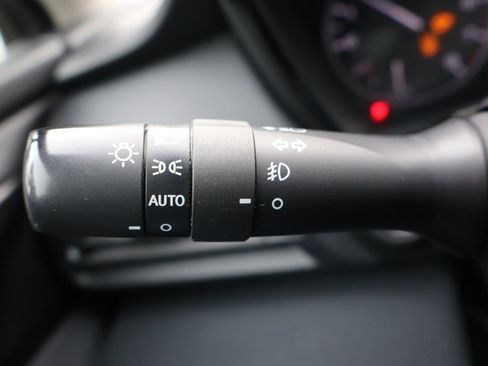 Used 2023 Subaru Outback Premium AWD/4WD image 31