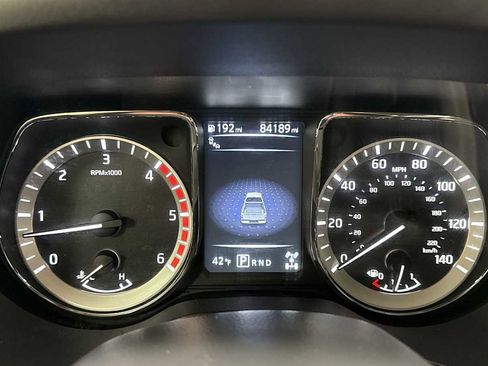 Used 2017 Nissan Titan PRO-4X image 17