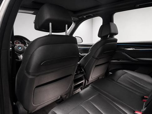Used 2015 BMW X5 xDrive50i AWD/4WD image 13