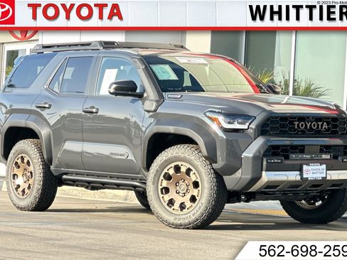 Certified 2025 Toyota 4Runner Trailhunter image 1