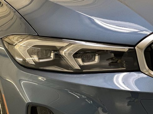 Used 2026 BMW 330i Sedan w/ Convenience Package RWD image 11