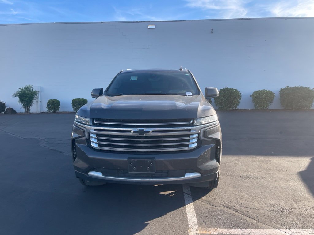 Used 2021 Chevrolet Tahoe High Country w/ Premium Package AWD/4WD image 2