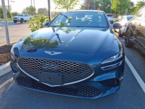 Certified 2023 Genesis G70 2.0T AWD/4WD image 4
