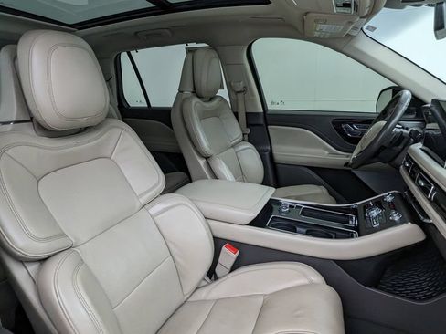 Used 2020 Lincoln Aviator Reserve w/ Equipment Group 201A AWD/4WD image 42