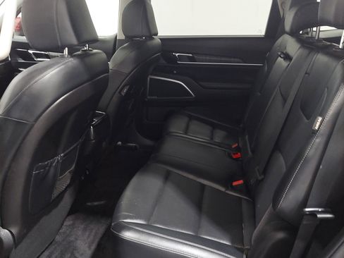 Used 2023 Kia Telluride EX AWD/4WD image 15