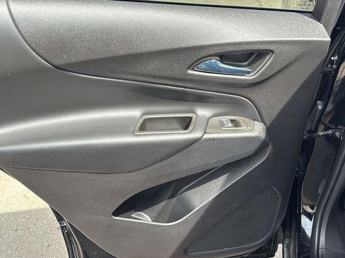 Certified 2023 Chevrolet Equinox LT FWD image 16