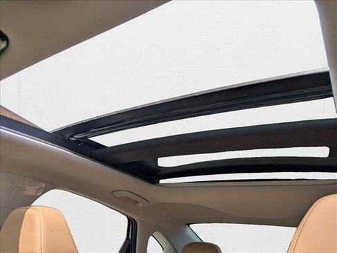 New 2025 Hyundai Sonata Limited image 17