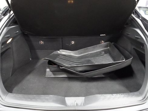 Used 2021 Toyota C-HR XLE FWD image 16
