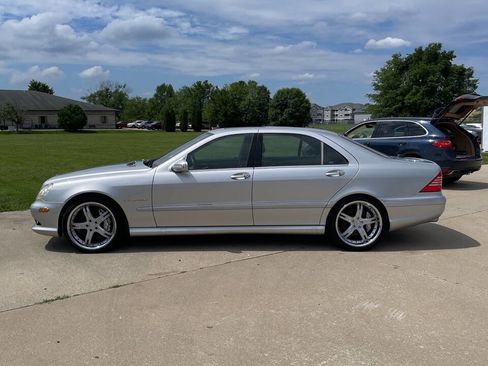 Used 2005 Mercedes-Benz S 55 AMG image 3