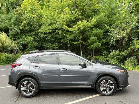 Used 2024 Subaru Crosstrek 2.0i Premium AWD/4WD image 6