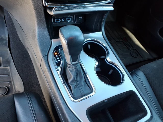 Used 2021 Jeep Grand Cherokee Laredo X AWD/4WD image 29