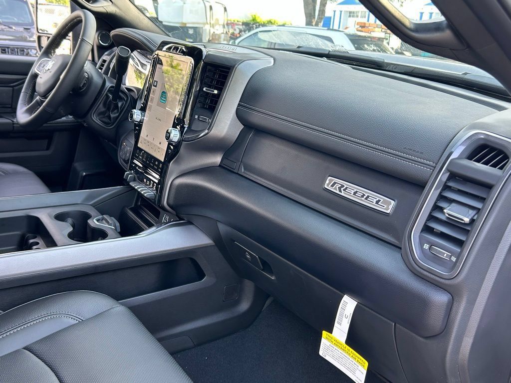 New 2024 RAM 2500 Rebel AWD/4WD image 24