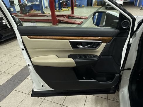 Certified 2022 Honda CR-V Touring image 33