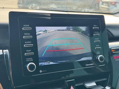 Used 2022 Toyota Camry SE FWD image 25