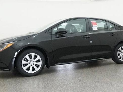 New 2026 Toyota Corolla LE FWD image 21
