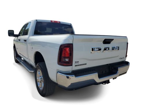 Used 2025 RAM 2500 Big Horn AWD/4WD image 3