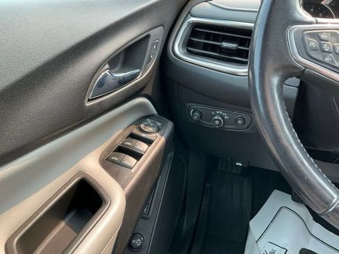 Used 2020 Chevrolet Equinox Premier FWD image 24