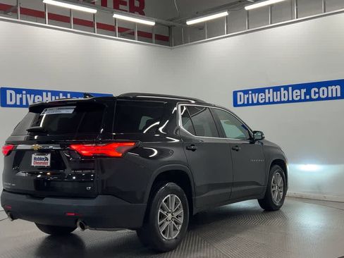 Used 2022 Chevrolet Traverse LT w/ LPO, Cargo Package AWD/4WD image 2