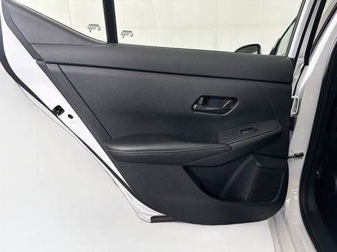 Used 2025 Nissan Sentra S image 25