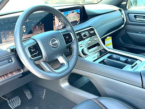 New 2026 Nissan Armada SL AWD/4WD image 9