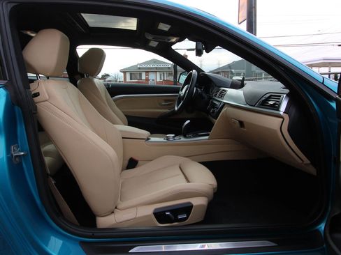 Used 2020 BMW 430i xDrive 430i xDrive Coupe 2D w/ M Sport Package image 10