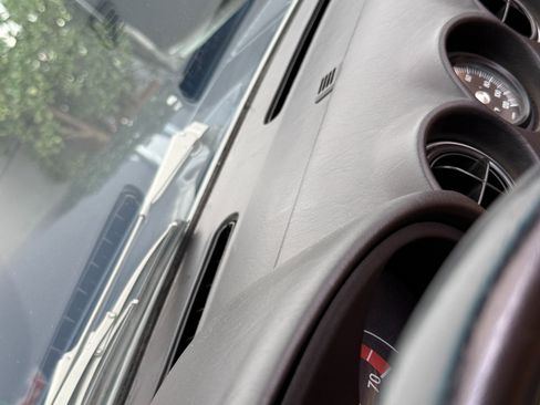 Used 1987 Mercedes-Benz 560 SL image 28