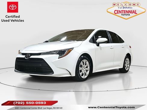 Certified 2024 Toyota Corolla LE image 1