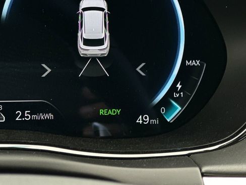 New 2025 Genesis Electrified GV70 Advanced w/ Prestige Package image 28