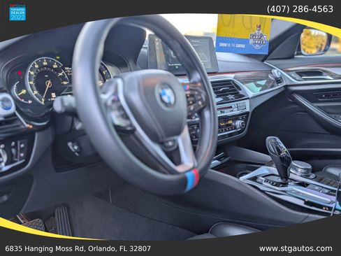 Used 2017 BMW 530i xDrive image 13