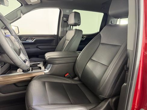 Used 2024 Chevrolet Silverado 1500 LT Trail Boss w/ LT Trail Boss Premium Package image 23