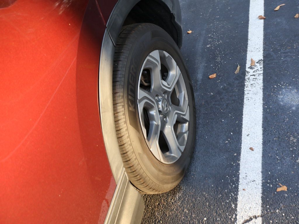Used 2018 Honda CR-V EX image 12