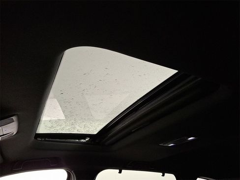 Used 2023 MAZDA CX-9 Signature image 16