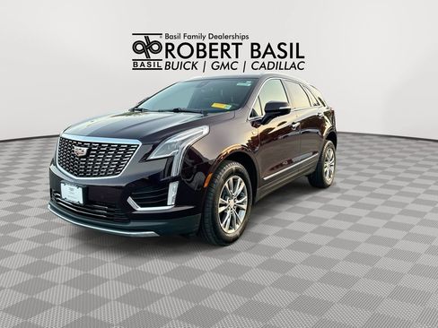 Used 2021 Cadillac XT5 Premium Luxury FWD image 4