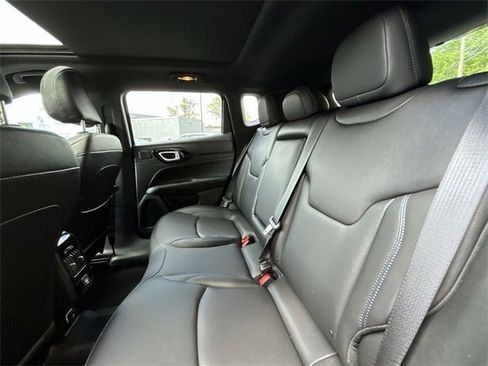 New 2025 Jeep Compass Limited w/ High Altitude Package image 13