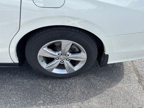 Used 2018 Honda Odyssey EX-L image 13