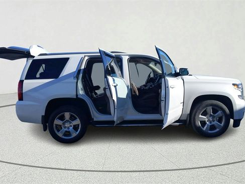 Used 2017 Chevrolet Tahoe Premier image 14