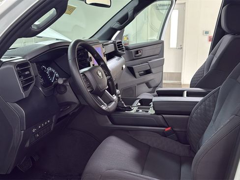 New 2026 Toyota Tundra SR image 12