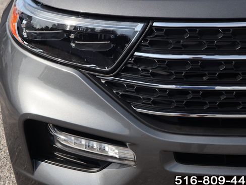 Used 2023 Ford Explorer XLT w/ Equipment Group 202A image 14