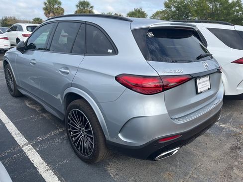 Certified 2025 Mercedes-Benz GLC 300 image 8