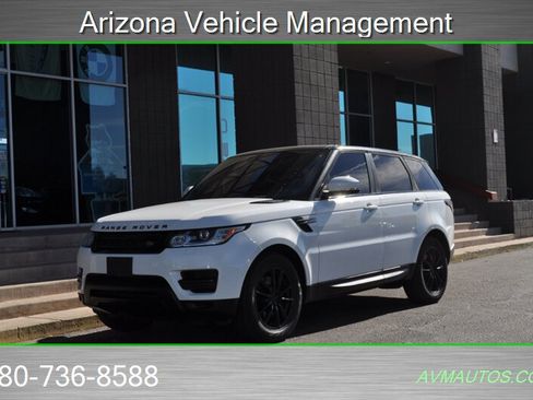 Used 2014 Land Rover Range Rover Sport SE image 10