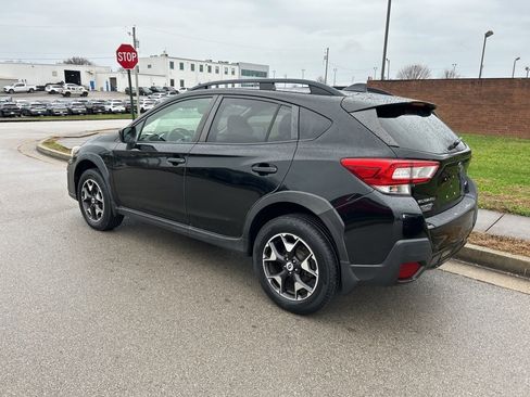 Used 2018 Subaru Crosstrek 2.0i Premium w/ Moonroof Package image 7