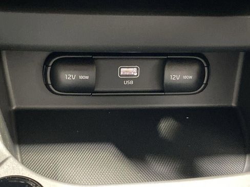New 2026 Kia Seltos LX FWD image 19
