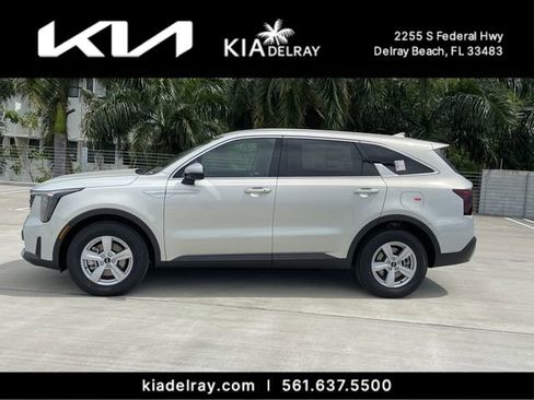 New 2026 Kia Sorento LX image 5