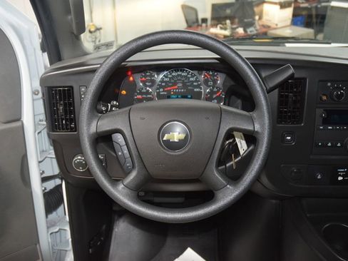 Used 2024 Chevrolet Express 3500 LT w/ LT Preferred Equipment Group RWD image 24