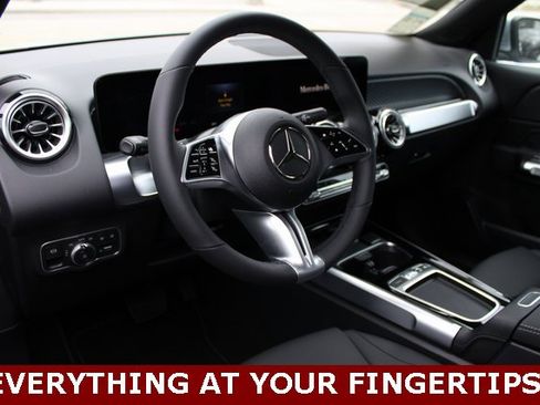 New 2026 Mercedes-Benz GLB 250 4MATIC image 13