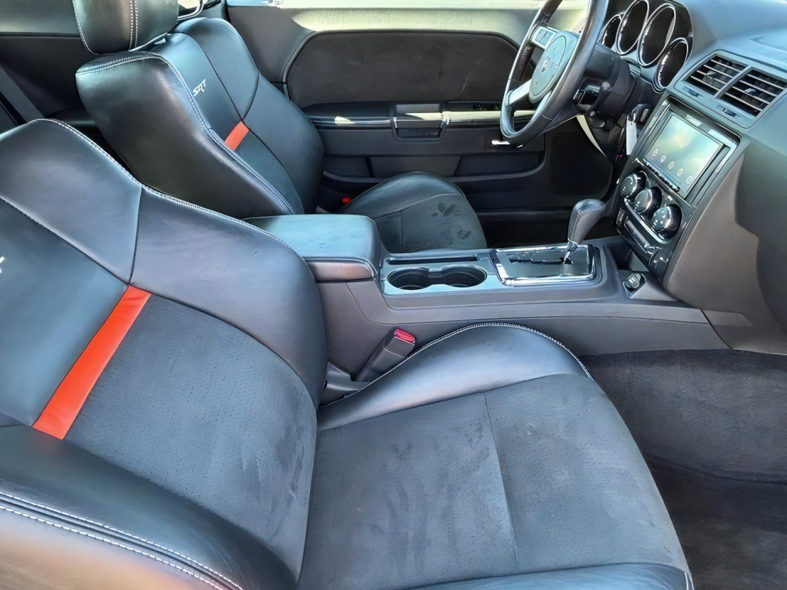 Used 2008 Dodge Challenger SRT8 RWD image 30