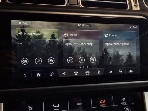 Used 2018 Land Rover Range Rover HSE AWD/4WD image 21
