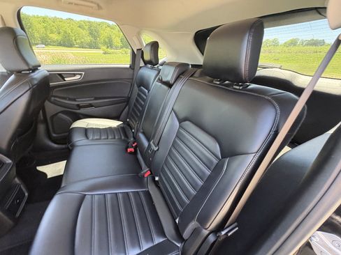 Used 2023 Ford Edge SEL AWD/4WD image 19